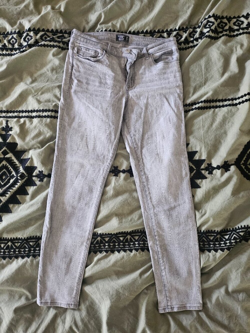 Grey jeans